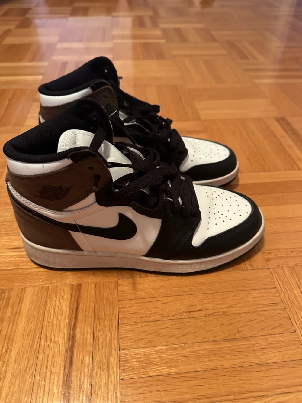 Nike High-Top Mocha jordan’s